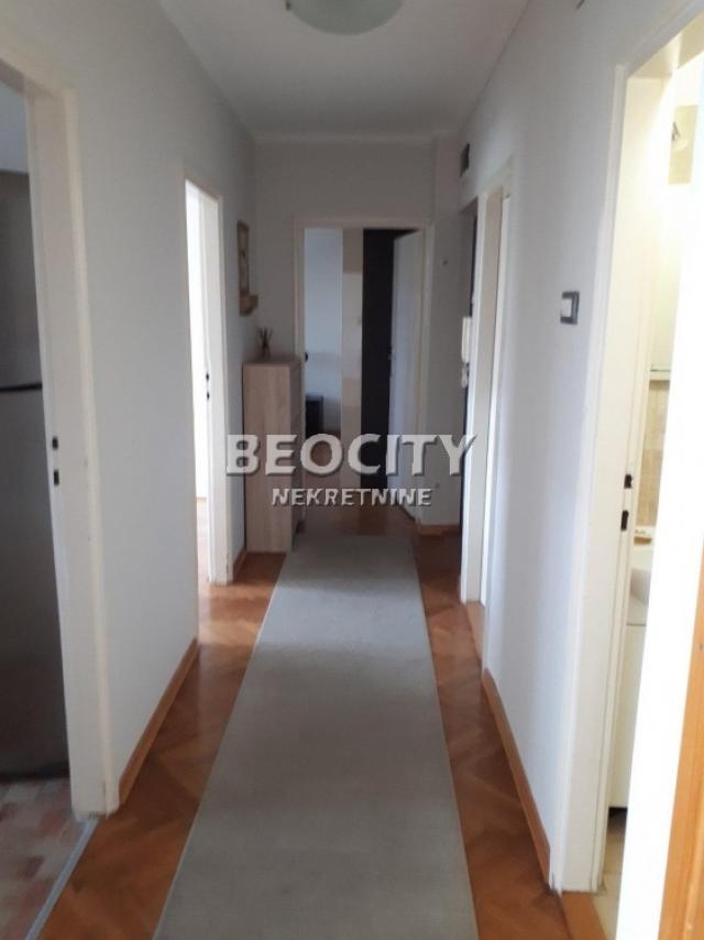 Novi Beograd, Stari Merkator, Otona Župančiča, 2. 5, 72m2, 198000EUR Odličan kompletno renoviran sta