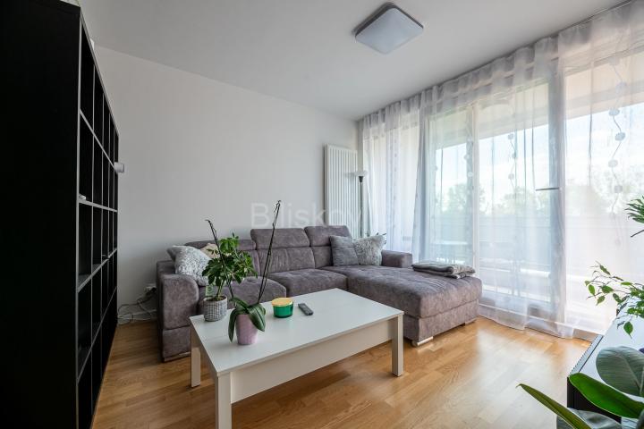 Prodaja, Zagreb, Siget, 59m2, namješten, spremište, garaž. PM (prodaja)