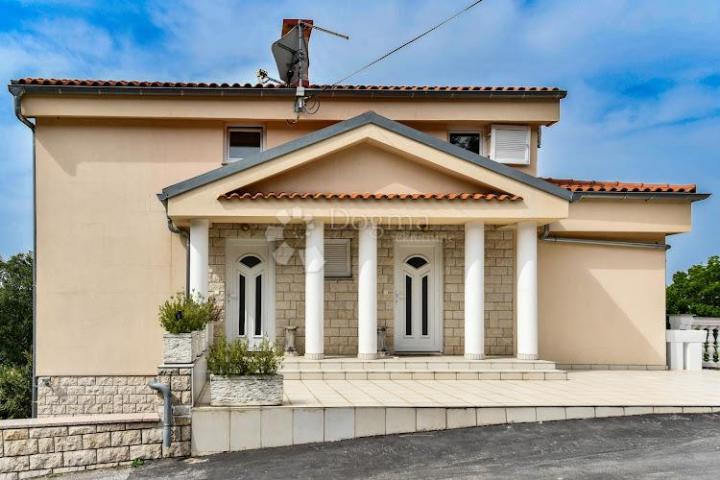 House Grižane-Belgrad, Vinodolska Općina, 278,08m2