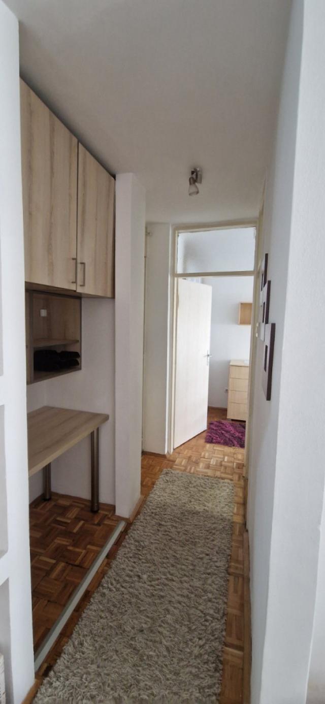 NOVI SAD - BULEVAR - 58. 00 m2