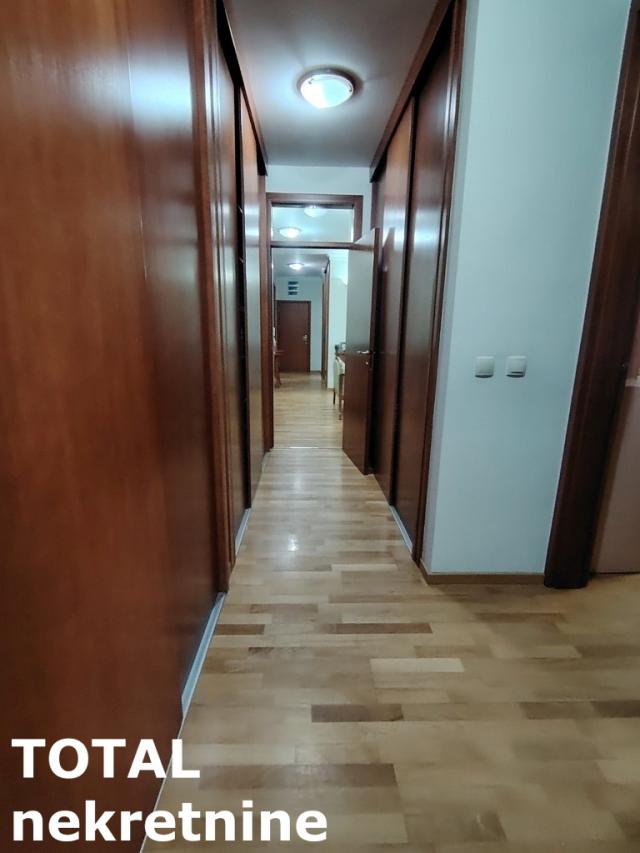 5 Petosoban stan NOVI SAD, 545900€