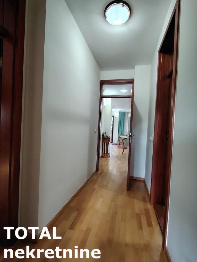 5 Petosoban stan NOVI SAD, 545900€