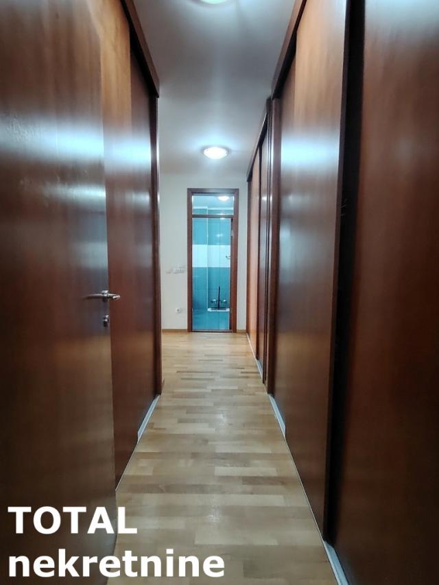 5 Petosoban stan NOVI SAD, 545900€