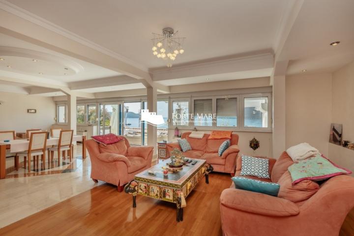 Apartment for sale in Herceg Novi