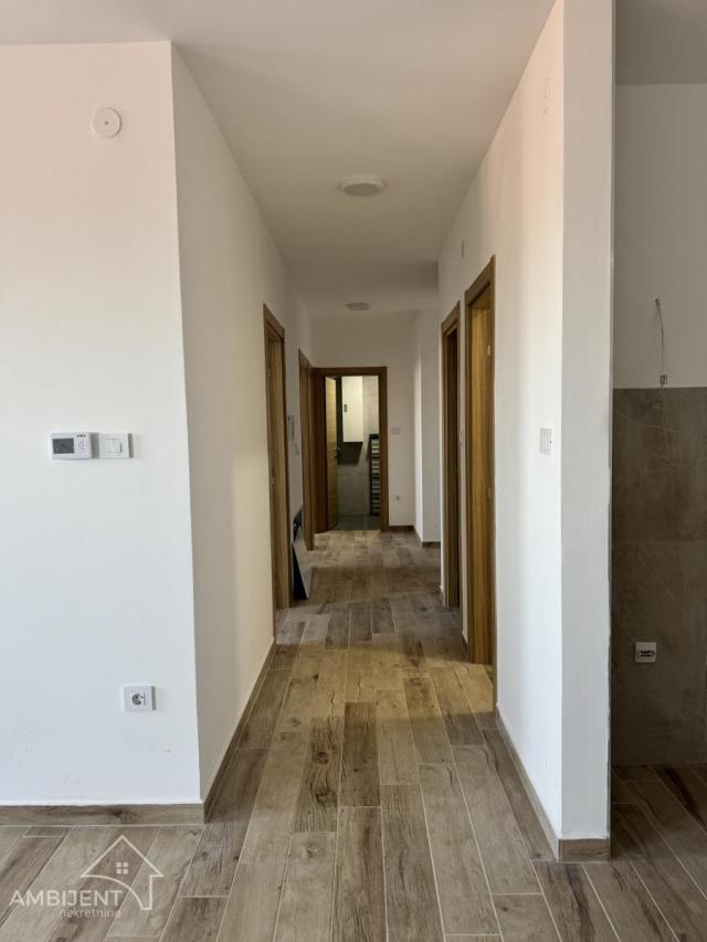 Penthouse u Rumi, 79m2 + 24m2 terasa