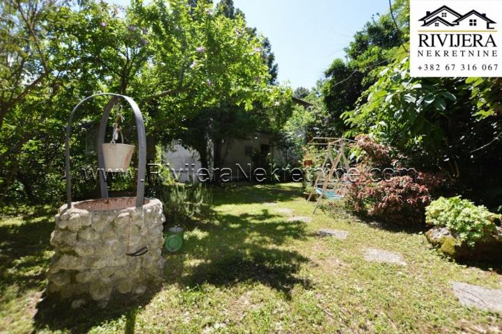 The family house near the center of Herceg Novi