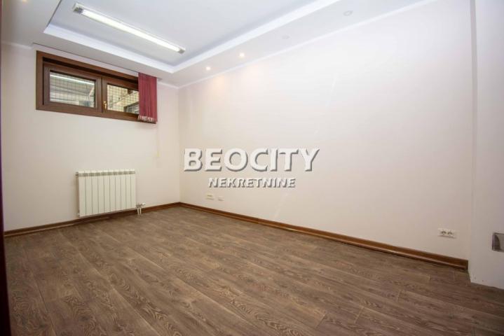 Zvezdara, Kluz, Milana Rakića , 5. 0, 450m2, 3800EUR