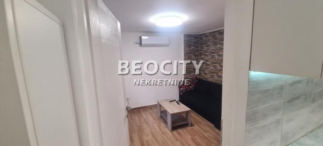 Novi Beograd, Blok 18, Dragana Jeftića, 1. 0, 28m2, 280EUR