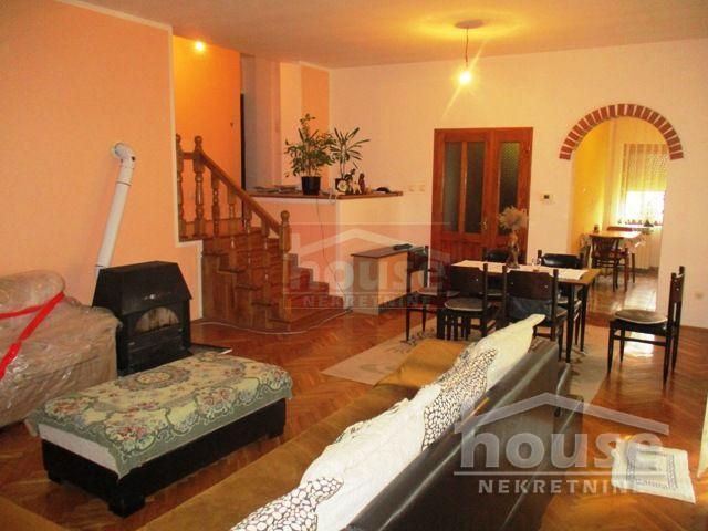 Kuća PETROVARADIN, MIŠELUK, kv: 364, € 226600, ID: 3044555