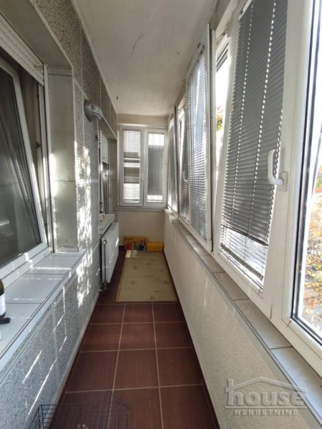 Izdavanje NOVI SAD, BULEVAR, kv: 60, € 800, ID: 9116667