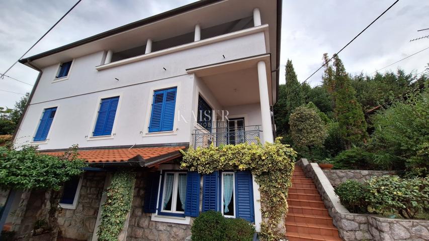 Opatija, surroundings, family house with garage and view of Kvarner