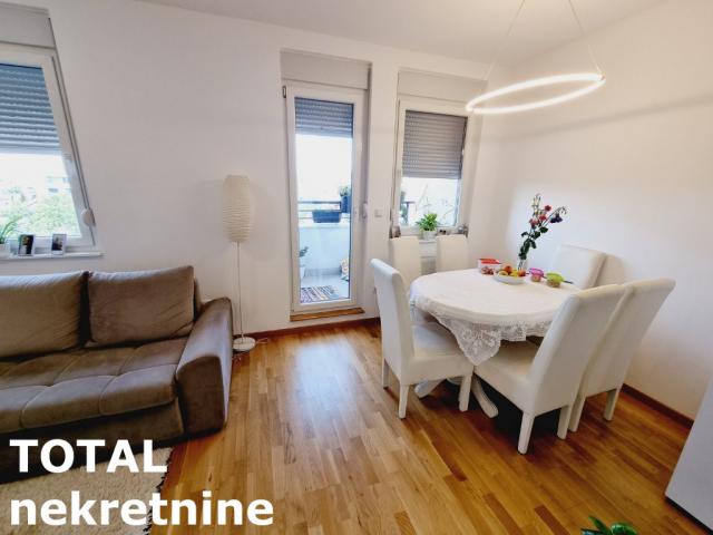 4 Četvorosoban stan NOVI SAD, 169950€