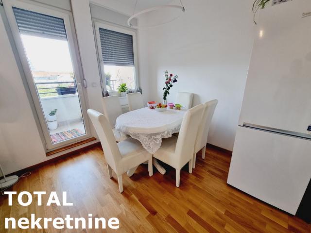 4 Četvorosoban stan NOVI SAD, 169950€