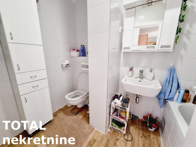 4 Četvorosoban stan NOVI SAD, 169950€