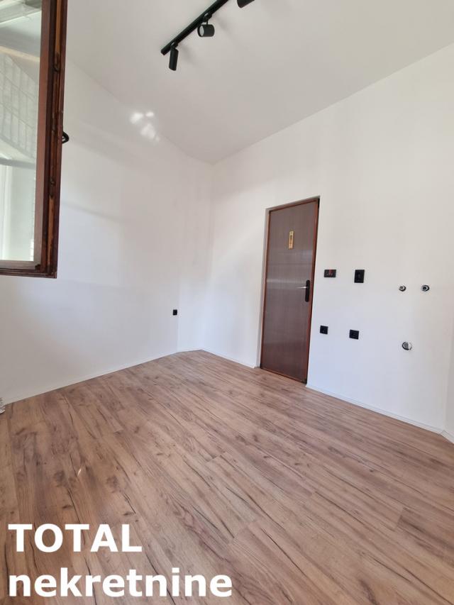 0. 5 Garsonjera NOVI SAD, 31400€