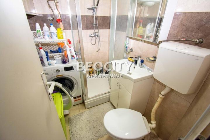 Rakovica, Resnik, Jelezovačka, 3. 0, 67m2, 96000EUR