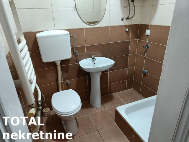 2 Dvosoban stan NOVI SAD, 74780€