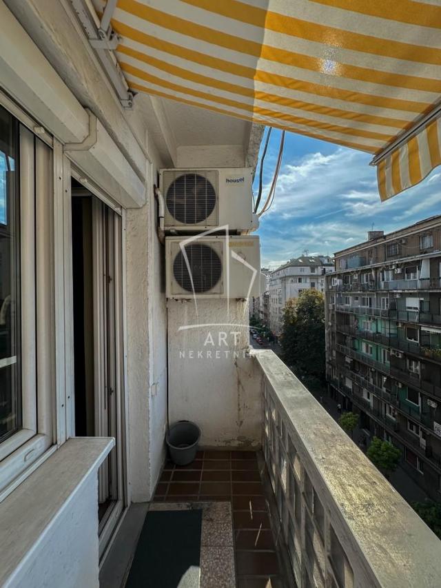 Vračar, triplex, mereno 177m2 ID#8878