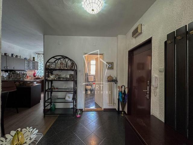 Vračar, triplex, mereno 177m2 ID#8878