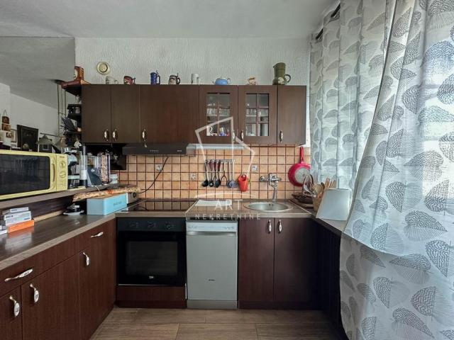 Vračar, triplex, mereno 177m2 ID#8878