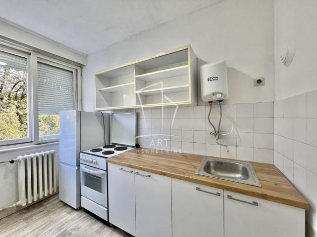 Zemun, Dragana Rakića, 51m2 ID#8880