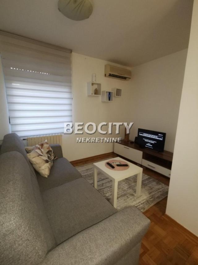 Novi Sad, Novo Naselje, Bul kneza Milosa, 1. 5, 42m2, 450EUR