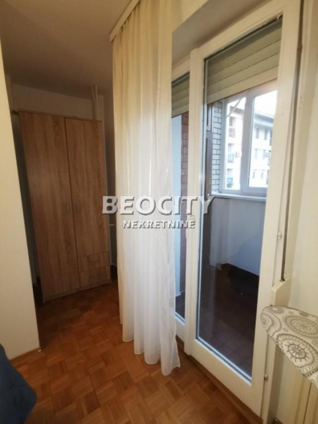 Novi Sad, Novo Naselje, Bul kneza Milosa, 1. 5, 42m2, 450EUR