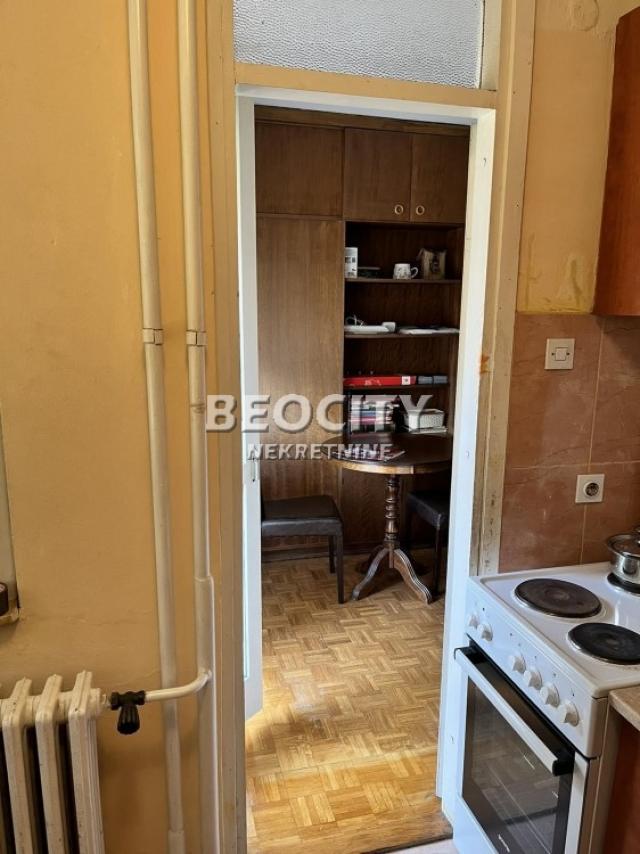 Novi Sad, Socijalno, Braće Jovandić, 1. 5, 50m2, 350EUR