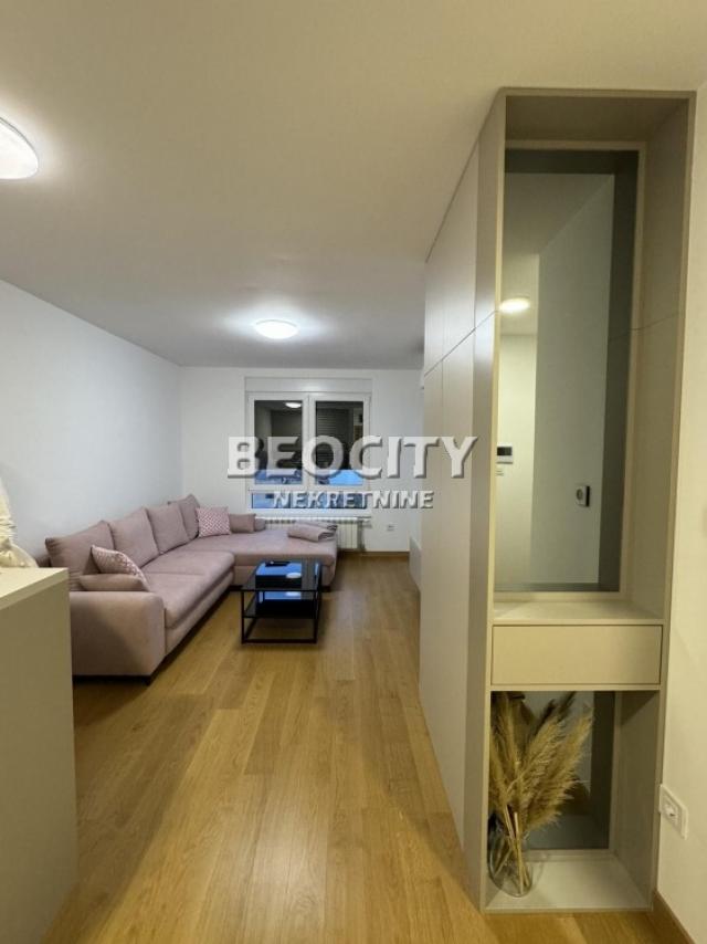 Novi Sad, Rotkvarija, Kisačka, 1. 5, 46m2, 650EUR