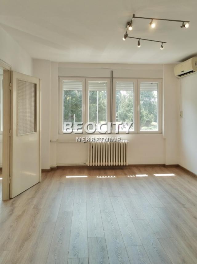 Vračar, Hram Svetog Save, , 2. 0, 50m2, 770EUR