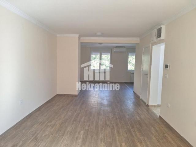 Autokomanda lux duplex sa garažom, uknjiženo 94m2, mereno 102m2 ID#1433