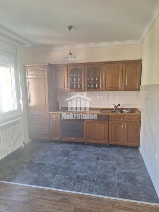 Autokomanda lux duplex sa garažom, uknjiženo 94m2, mereno 102m2 ID#1433