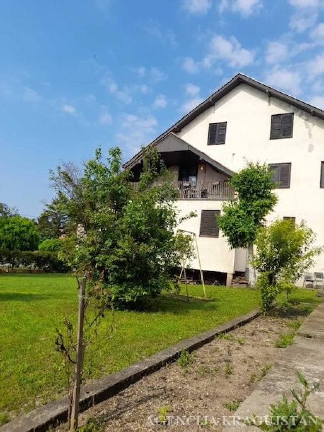 Prodaja, Kuća, 274. 00m2 , Divostin