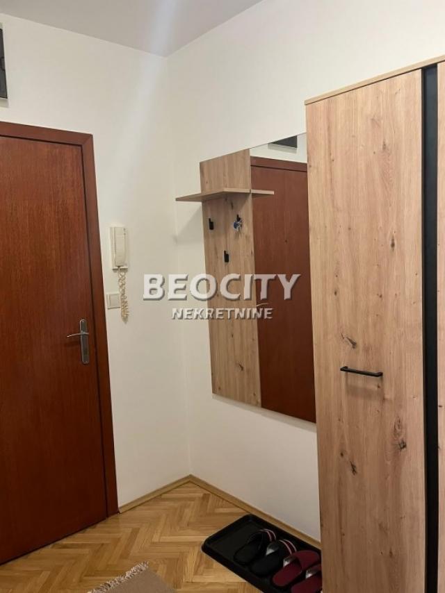 Novi Sad, Podbara, Đorđa Rajkovića, 0. 5, 30m2, 400EUR