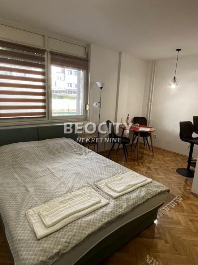 Novi Sad, Podbara, Đorđa Rajkovića, 0. 5, 30m2, 400EUR