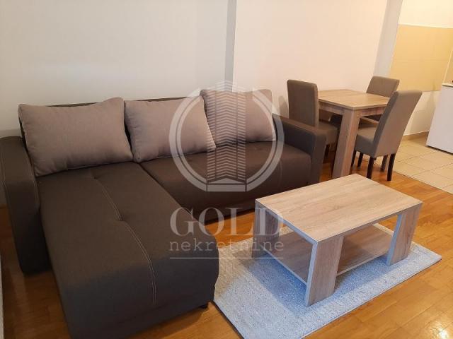 Novi Sad-Bulevar Evrope, 38. 00m2, 300 eur ID#2536