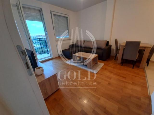 Novi Sad-Bulevar Evrope, 38. 00m2, 300 eur ID#2536