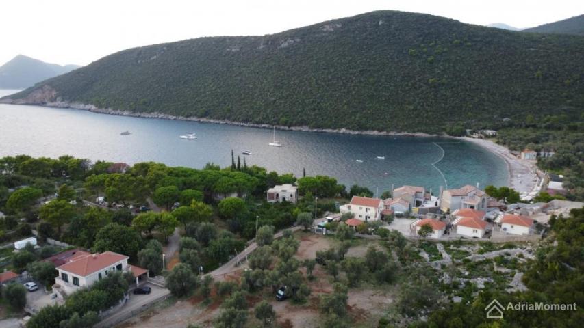 Zemljište na Luštici - za izgradnju hotelskog kompleksa