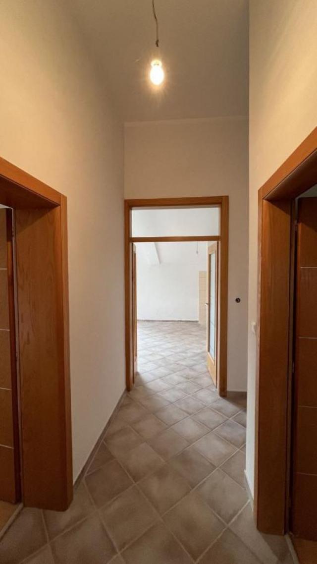 Two-Bedroom Apartment 79 m2, Glavati, Kotor