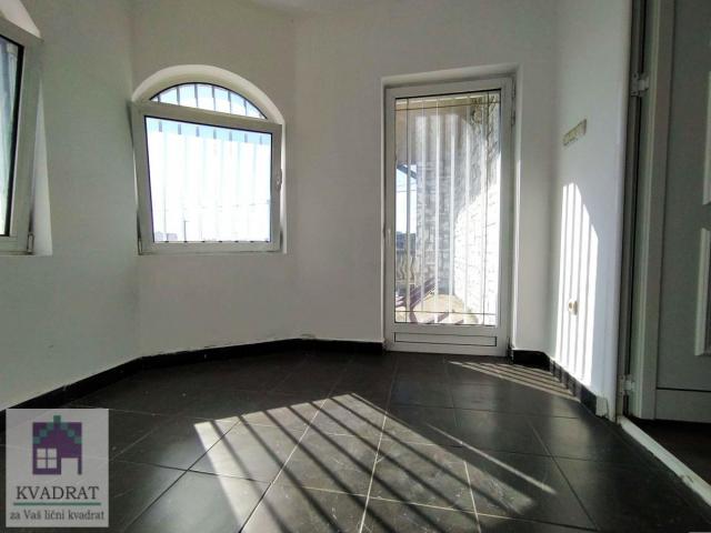 Kuća 121m2, 7 ari, Vladimirci – 75 000€