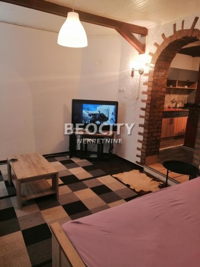 Zemun, Kej, Karamatina, 1. 0, 37m2, 390EUR