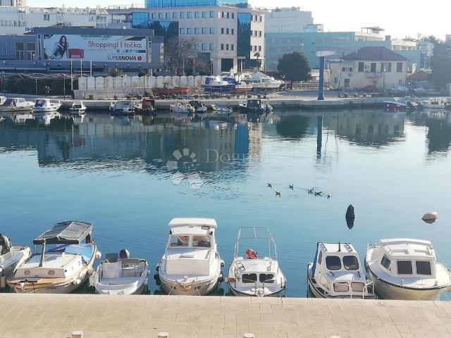 Flat Poluotok, Zadar, 140m2