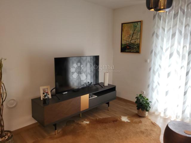 Apartment Novi Vinodolski, 60m2