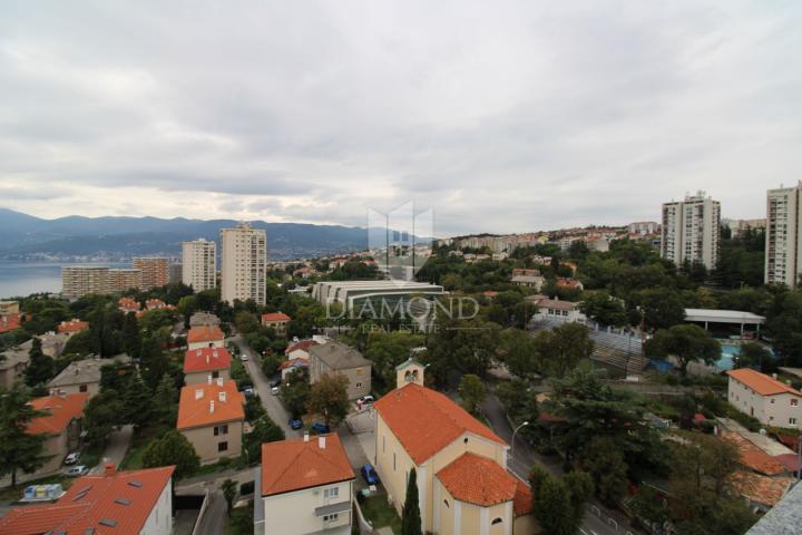 Rijeka, lijep stan na odličnoj lokaciji