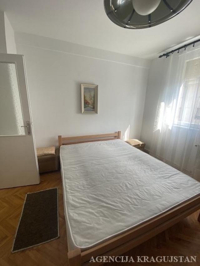 Izdavanje, Stan, 42. 00m2 , Bubanj