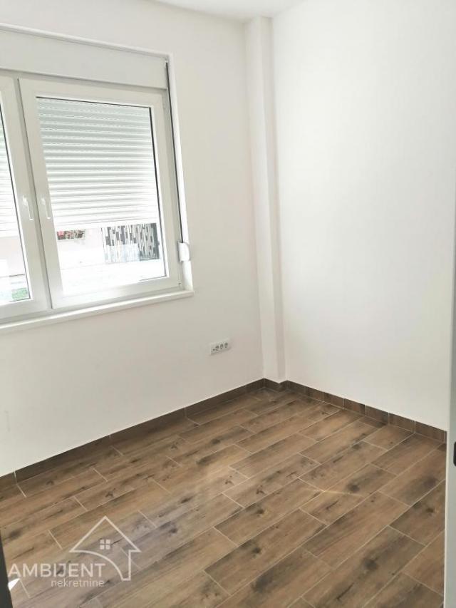 NOVI SAD, PODBARA, DVOIPOSOBAN STAN 55M2