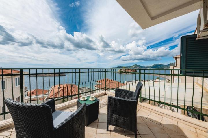 Duplex Apartment for Sale 139 m2, Sveti Stefan, 50m from the Sea, Sea View