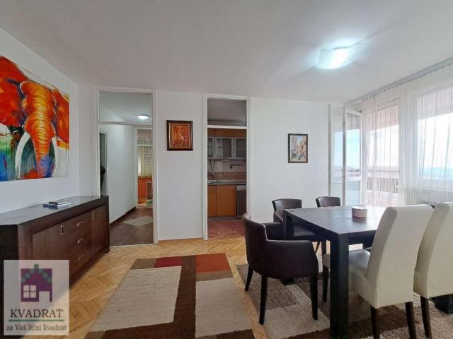 IZDAVANJE! Četvorosoban stan 97 m², VI sprat, Obrenovac – 550 € (NAMEŠTEN)