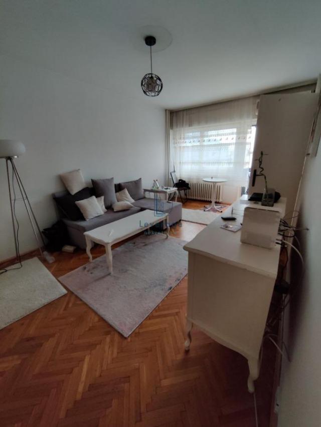 Pet-Friendly Poštanska štedionica, Knez Danilova, 66 m2