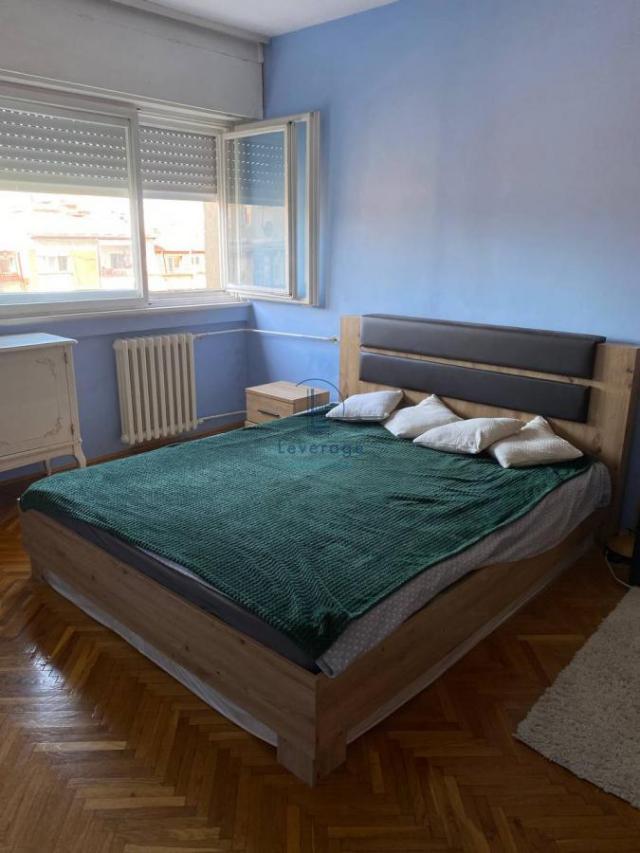 Pet-Friendly Poštanska štedionica, Knez Danilova, 66 m2